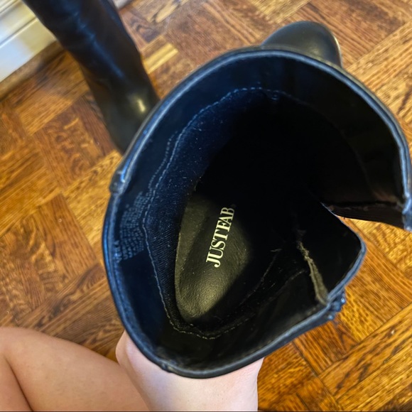 Heeled Leather Chunky Boots - Picture 9 of 9